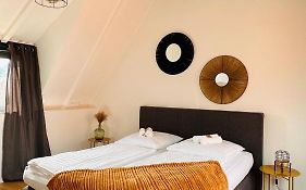 Amao-Green I 90Qm I Penthouse Maisonette Mit Rooftop I City Center I King-Size Betten
