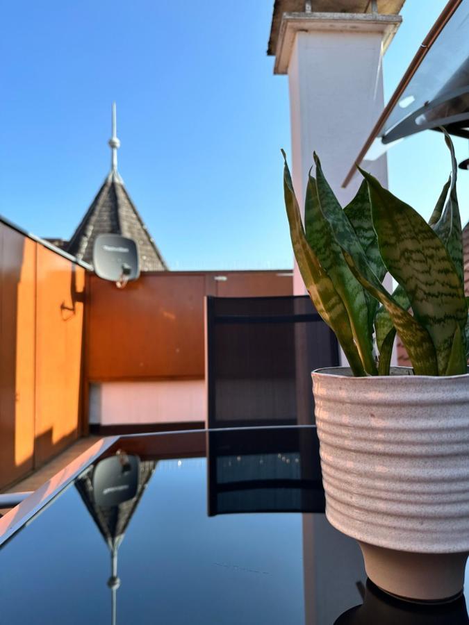 Amao-Green I 90Qm I Penthouse Maisonette Mit Rooftop I City Center I King-Size Betten Lahr/Schwarzwald Extérieur photo