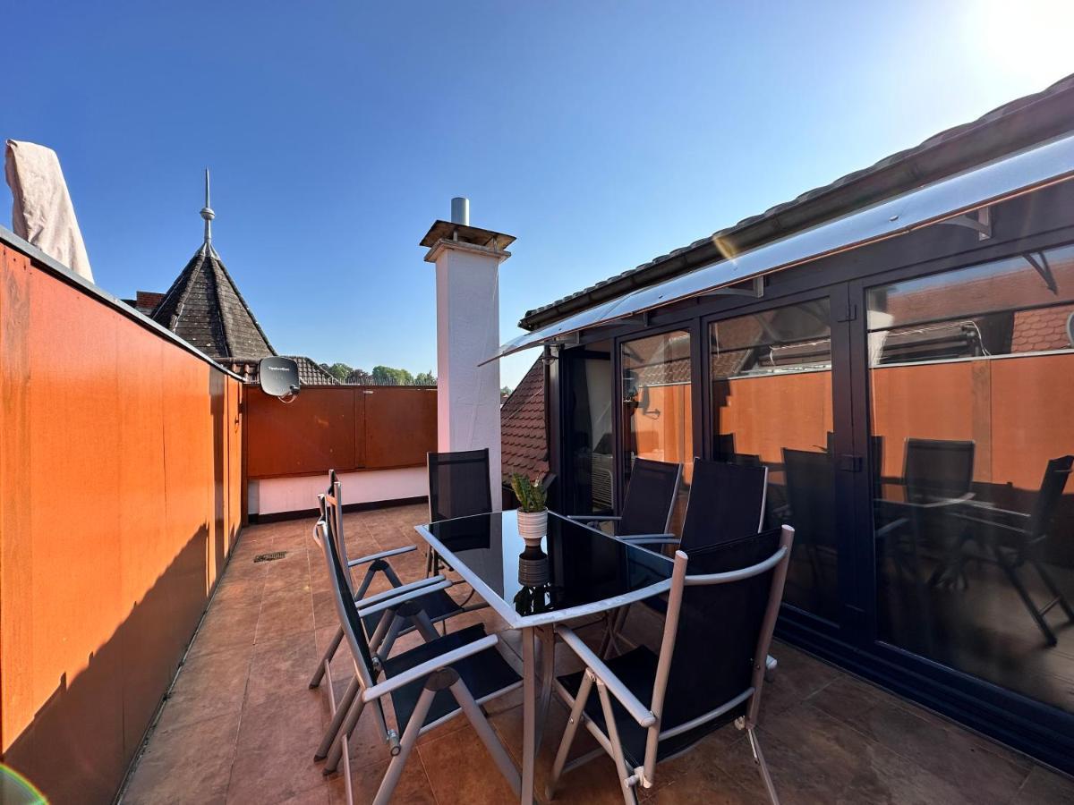 Amao-Green I 90Qm I Penthouse Maisonette Mit Rooftop I City Center I King-Size Betten Lahr/Schwarzwald Extérieur photo