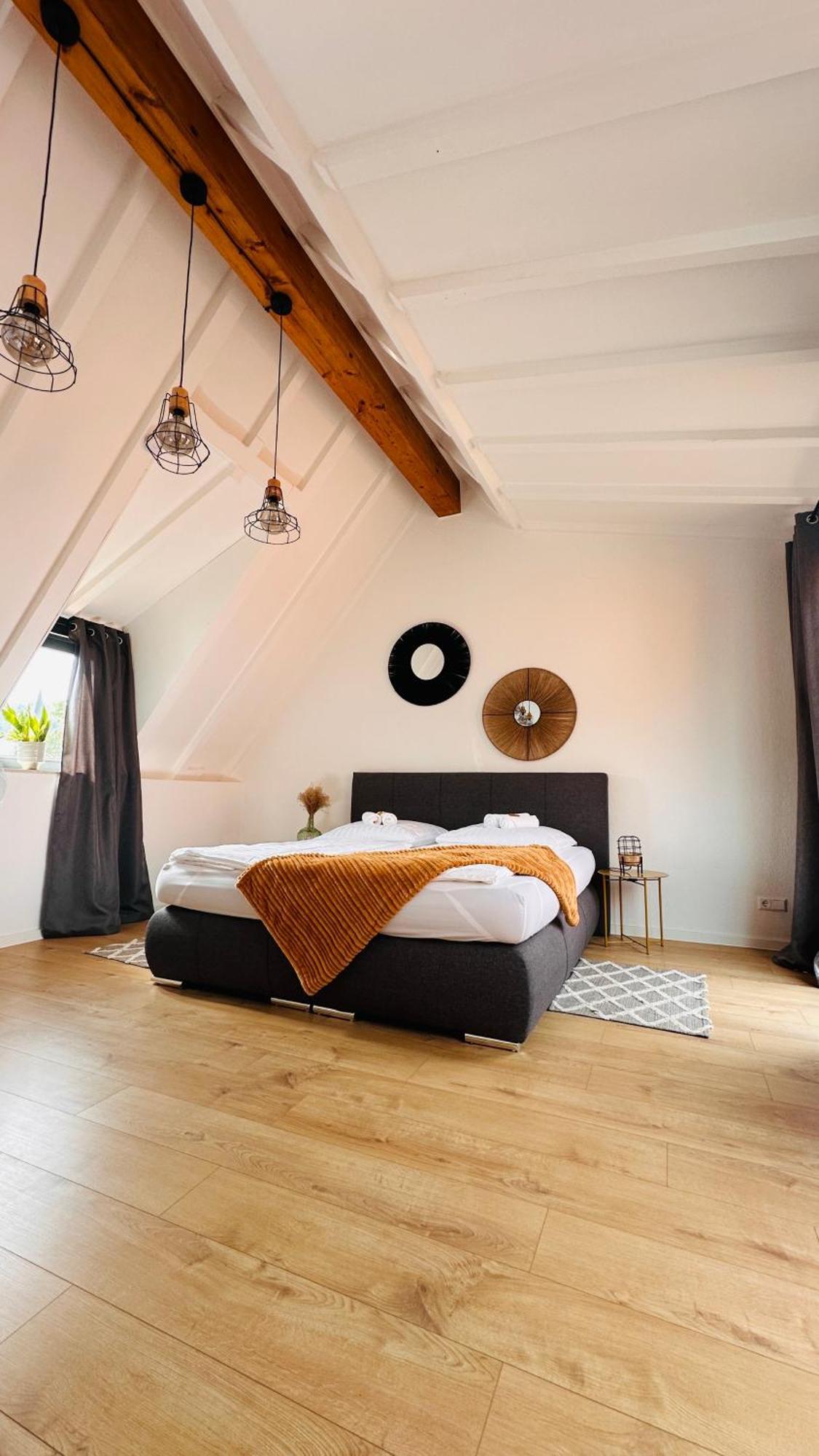 Amao-Green I 90Qm I Penthouse Maisonette Mit Rooftop I City Center I King-Size Betten Lahr/Schwarzwald Extérieur photo